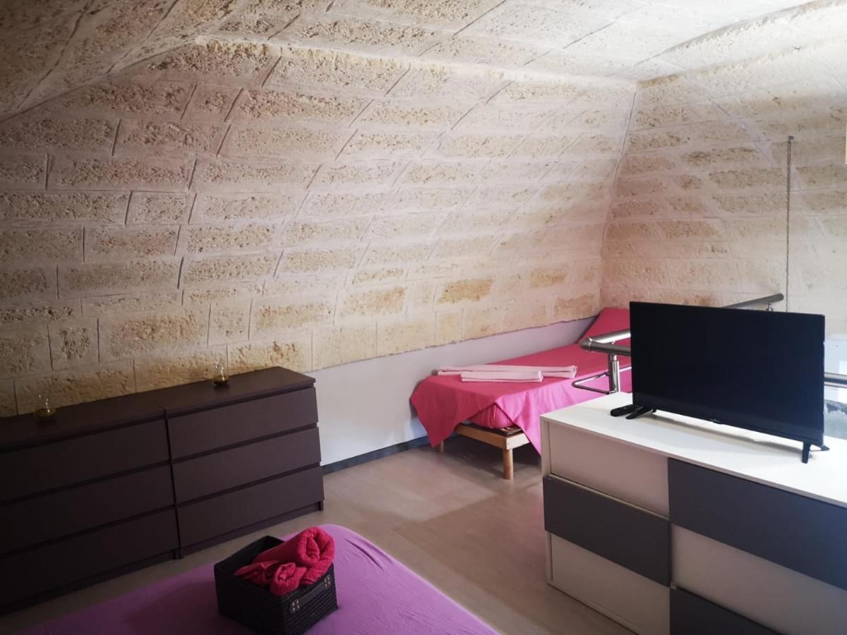 Metro Casa Vacanze Brindisi Exteriör bild