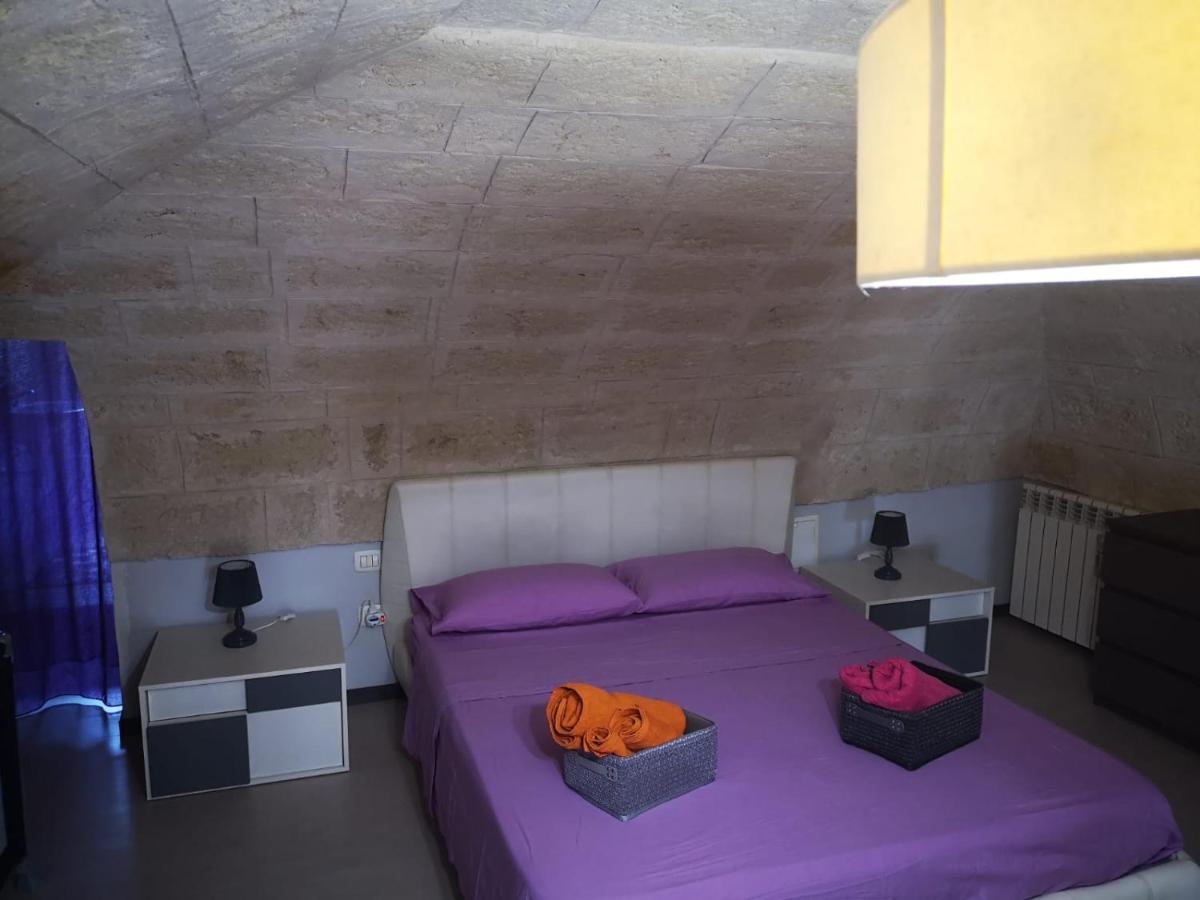 Metro Casa Vacanze Brindisi Exteriör bild