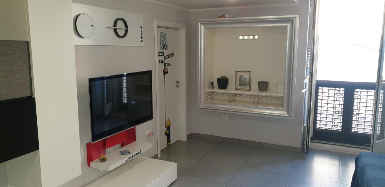 Metro Casa Vacanze Brindisi Exteriör bild